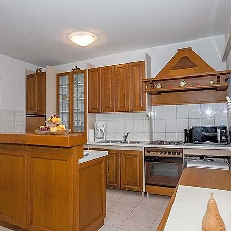 Hotel Dionis