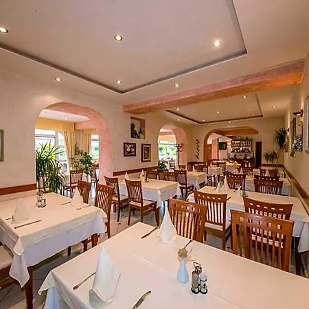 Hotel Dionis Rab Town