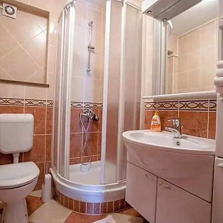 Dionis Hotel
